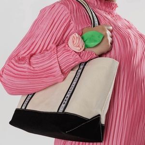 sandy liang x baggu small canvas tote - black